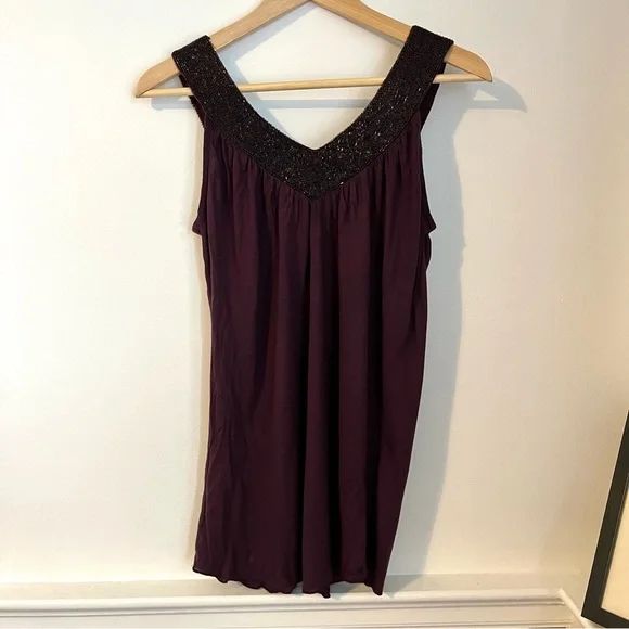 MATTY M. Royal Purple Beaded V-Neck Tank (XS) - Picture 4 of 7